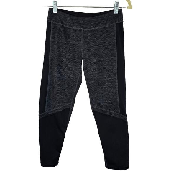 M C9 by Champion Women Capris Black Grey Leggings Zip Pocket Stretch Size S Yoga - Picture 1 of 8